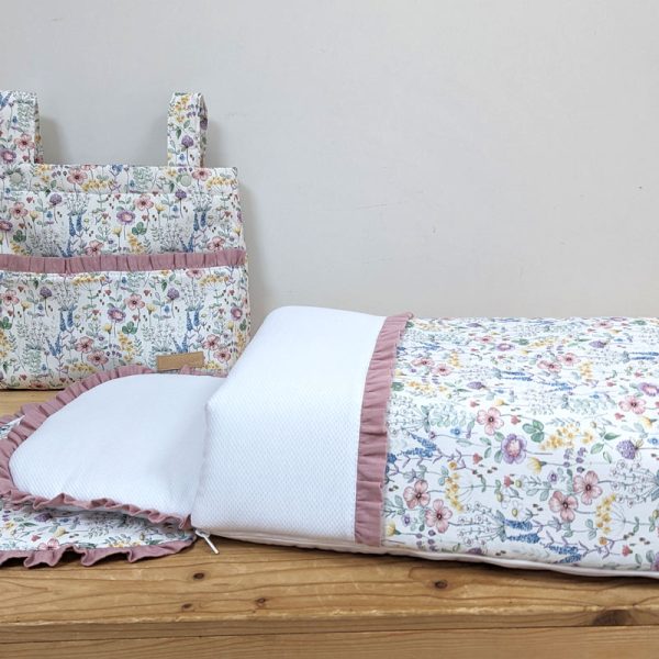 Capazo-Lienzo Blanco terminación rosa