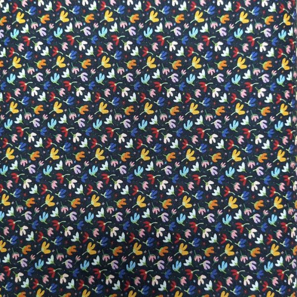 Outlet Tejido Multicolor fondo negro