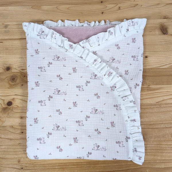 Arrullo bambula conejito rosa con rizo rosa