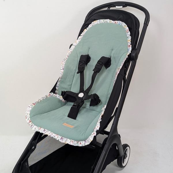 Funda Bambula verde remate lienzo blanco