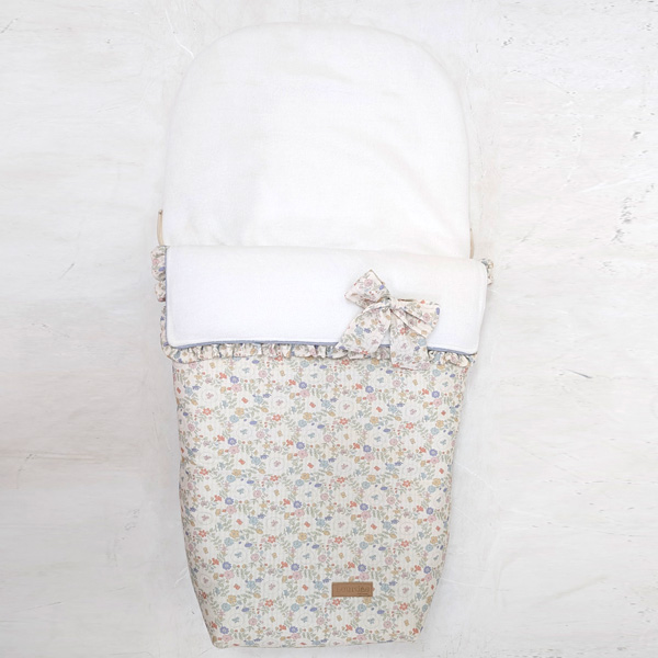 Outlet Saco silla Hodei con pelusa crudopara Bugaboo Cameleon o Fox