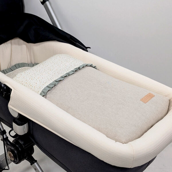 Capazo-Loneta con Mateo beige y remate musgo